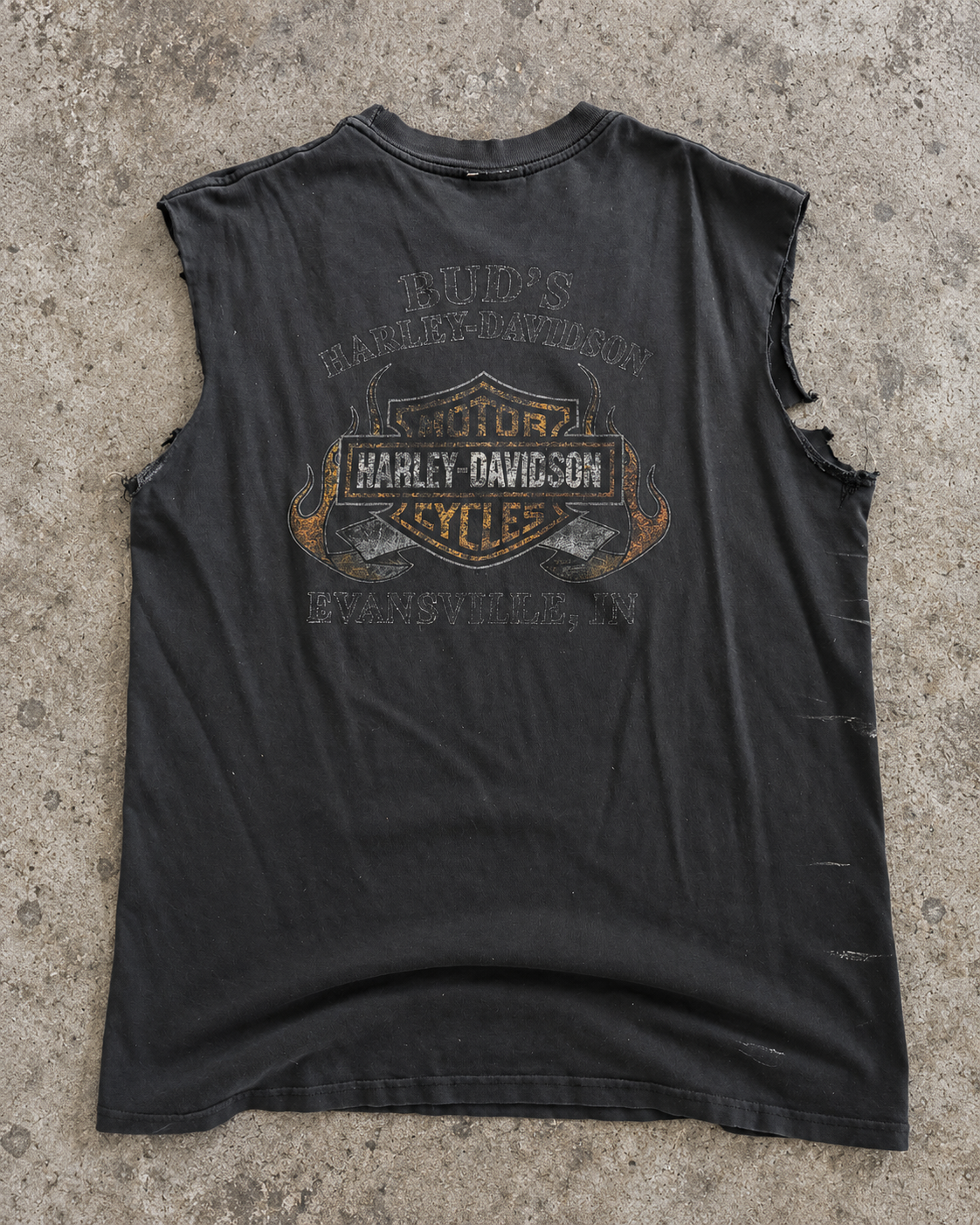 Vintage 2001 Harley-Davidson sleeveless tee, back with Bud's Harley-Davidson Evansville IN dealer print